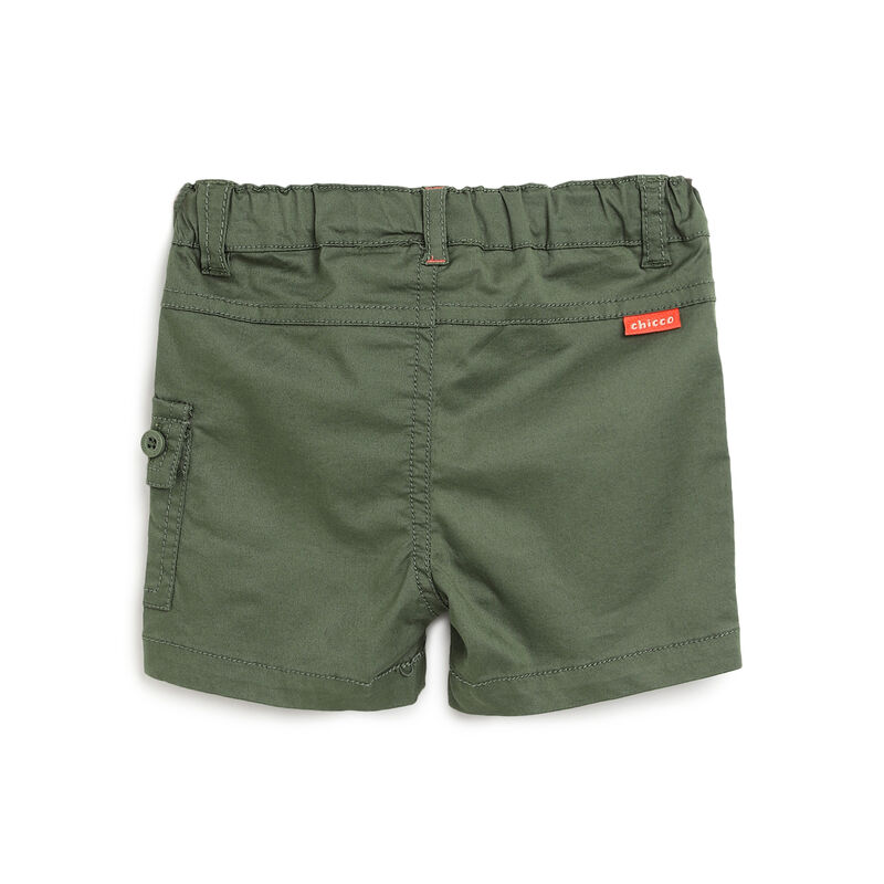 Boys Medium Green Solid Shorts image number 1